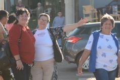 Foto de la galería: En honor a Fátima: con promesas y agradecimientos, los fieles cumplieron otra gran manifestación de fe a la Virgen