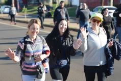 Foto de la galería: En honor a Fátima: con promesas y agradecimientos, los fieles cumplieron otra gran manifestación de fe a la Virgen