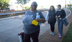 Foto de la galería: En honor a Fátima: con promesas y agradecimientos, los fieles cumplieron otra gran manifestación de fe a la Virgen
