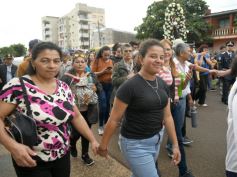 Foto de la galería: Con la devoción a Santa Rita, la ciudad rindió su fe y agradecimiento a la Patrona de las Causas Imposibles