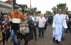 Foto de la galería: Con la devoción a Santa Rita, la ciudad rindió su fe y agradecimiento a la Patrona de las Causas Imposibles