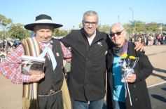 Sixto Fotografías. Sociedad. Municipalidad de Garupá - El Municipio de Garupá celebró sus 83 años con su tradicional desfile y reconocimiento a vecinos históricos