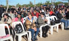 Foto de la galería: El Municipio de Garupá celebró sus 83 años con su tradicional desfile y reconocimiento a vecinos históricos