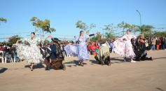 Foto de la galería: El Municipio de Garupá celebró sus 83 años con su tradicional desfile y reconocimiento a vecinos históricos