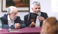 Foto de la galería: Logro cultural con sello misionero: presentaron la edición en guarani de "Platero y Yo" en Posadas