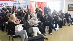 Foto de la galería: Logro cultural con sello misionero: presentaron la edición en guarani de "Platero y Yo" en Posadas