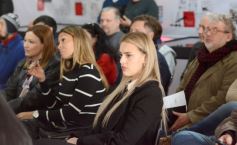 Foto de la galería: Logro cultural con sello misionero: presentaron la edición en guarani de "Platero y Yo" en Posadas