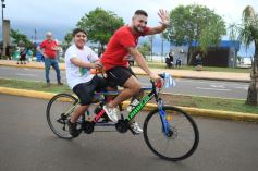 Foto de la galería: Maratón en El Brete: todo el entusiasmo compartido por familias y amigos en el día del autismo