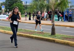Foto de la galería: Maratón en El Brete: todo el entusiasmo compartido por familias y amigos en el día del autismo