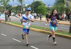 Foto de la galería: Maratón en El Brete: todo el entusiasmo compartido por familias y amigos en el día del autismo