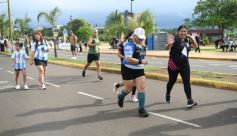 Foto de la galería: Maratón en El Brete: todo el entusiasmo compartido por familias y amigos en el día del autismo