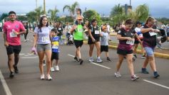 Foto de la galería: Maratón en El Brete: todo el entusiasmo compartido por familias y amigos en el día del autismo
