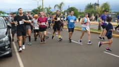 Foto de la galería: Maratón en El Brete: todo el entusiasmo compartido por familias y amigos en el día del autismo