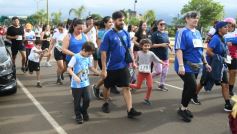 Foto de la galería: Maratón en El Brete: todo el entusiasmo compartido por familias y amigos en el día del autismo