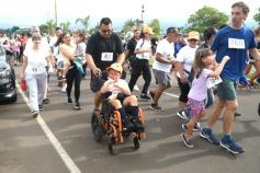 Foto de la galería: Maratón en El Brete: todo el entusiasmo compartido por familias y amigos en el día del autismo