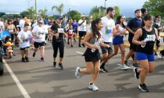 Foto de la galería: Maratón en El Brete: todo el entusiasmo compartido por familias y amigos en el día del autismo