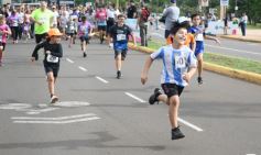 Foto de la galería: Maratón en El Brete: todo el entusiasmo compartido por familias y amigos en el día del autismo