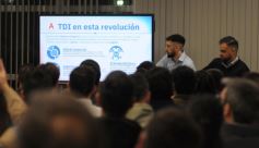 Foto de la galería: IA aplicada: presentaron en Silicon Misiones una propuesta de inteligencia artificial para soluciones en empresas