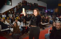 Foto de la galería: Azul Fernández de Olivera y Thiago Fachinello, los nuevos Reyes de la Madre