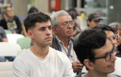 Foto de la galería: El reconocido fotógrafo ambientalista Sergio Moya compartió una convocatoria magistral en Silicon Misiones