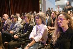 Foto de la galería: Ricky Sarkany en Posadas: el consagrado referente de la moda trajo su experiencia a la industria creativa misionera