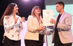 Foto de la galería: Ricky Sarkany en Posadas: el consagrado referente de la moda trajo su experiencia a la industria creativa misionera