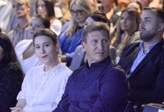 Foto de la galería: Ricky Sarkany en Posadas: el consagrado referente de la moda trajo su experiencia a la industria creativa misionera