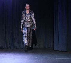 Foto de la galería: Ricky Sarkany en Posadas: el consagrado referente de la moda trajo su experiencia a la industria creativa misionera