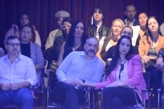 Foto de la galería: Ricky Sarkany en Posadas: el consagrado referente de la moda trajo su experiencia a la industria creativa misionera