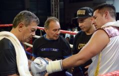 Foto de la galería: Misiones Boxea dejó cita colmada con nuevo proyecto deportivo y escenario a la medida para otro espectáculo de primera 