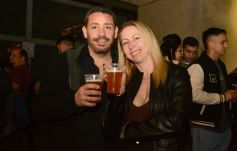 Foto de la galería: Con todo el disfrute en calle Colón: la Casa del Streaming celebró sus 2 años con música, amigos y un nuevo Festreaming