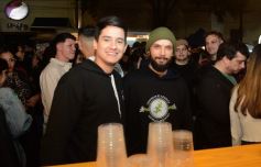 Foto de la galería: Con todo el disfrute en calle Colón: la Casa del Streaming celebró sus 2 años con música, amigos y un nuevo Festreaming