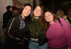 Foto de la galería: Con todo el disfrute en calle Colón: la Casa del Streaming celebró sus 2 años con música, amigos y un nuevo Festreaming
