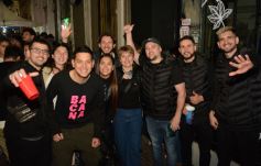 Foto de la galería: Con todo el disfrute en calle Colón: la Casa del Streaming celebró sus 2 años con música, amigos y un nuevo Festreaming