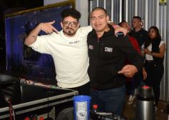 Foto de la galería: Con todo el disfrute en calle Colón: la Casa del Streaming celebró sus 2 años con música, amigos y un nuevo Festreaming