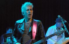 Foto de la galería: Los Tipitos en el Montoya: el rock nacional volvió a traer show con otro gran recibimiento del público misionero