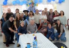 Foto de la galería: Con espectacular locreada, salió la tercera juntada de los ex compañeros y amigos entrañables de El Terri