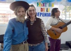 Foto de la galería: Con espectacular locreada, salió la tercera juntada de los ex compañeros y amigos entrañables de El Terri