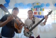 Foto de la galería: Con espectacular locreada, salió la tercera juntada de los ex compañeros y amigos entrañables de El Terri