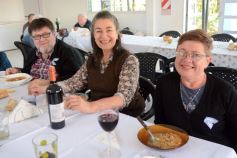 Foto de la galería: Con espectacular locreada, salió la tercera juntada de los ex compañeros y amigos entrañables de El Terri