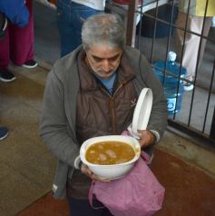 Foto de la galería: Operativo Integral en el Polideportivo Ñú Porá acercó importantes servicios con gran convocatoria de vecinos