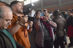 Foto de la galería: Operativo Integral en el Polideportivo Ñú Porá acercó importantes servicios con gran convocatoria de vecinos