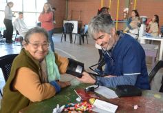 Foto de la galería: Operativo Integral en el Polideportivo Ñú Porá acercó importantes servicios con gran convocatoria de vecinos