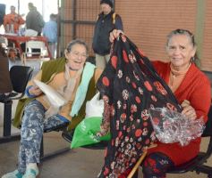 Foto de la galería: Operativo Integral en el Polideportivo Ñú Porá acercó importantes servicios con gran convocatoria de vecinos