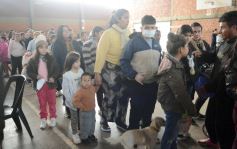 Foto de la galería: Operativo Integral en el Polideportivo Ñú Porá acercó importantes servicios con gran convocatoria de vecinos
