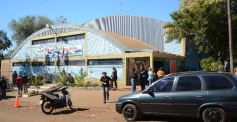 Foto de la galería: Operativo Integral en el Polideportivo Ñú Porá acercó importantes servicios con gran convocatoria de vecinos