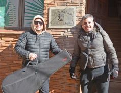 Foto de la galería: Trabajo, salidas y otras vueltas, en este varieté de recorridas con mucha gente amiga que se sumó en la ciudad