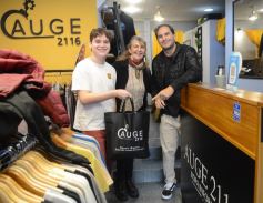 Foto de la galería: Trabajo, salidas y otras vueltas, en este varieté de recorridas con mucha gente amiga que se sumó en la ciudad