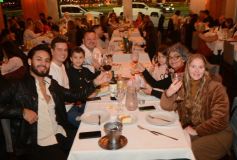 Foto de la galería: Día del Amigo en Posadas: con los bares y restaurantes a pleno y todo el disfrute de la noche de juntadas y reencuentros