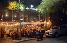 Foto de la galería: Día del Amigo en Posadas: con los bares y restaurantes a pleno y todo el disfrute de la noche de juntadas y reencuentros